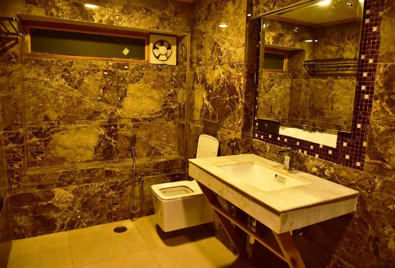 The Alpine Guest House Kasol Extérieur photo