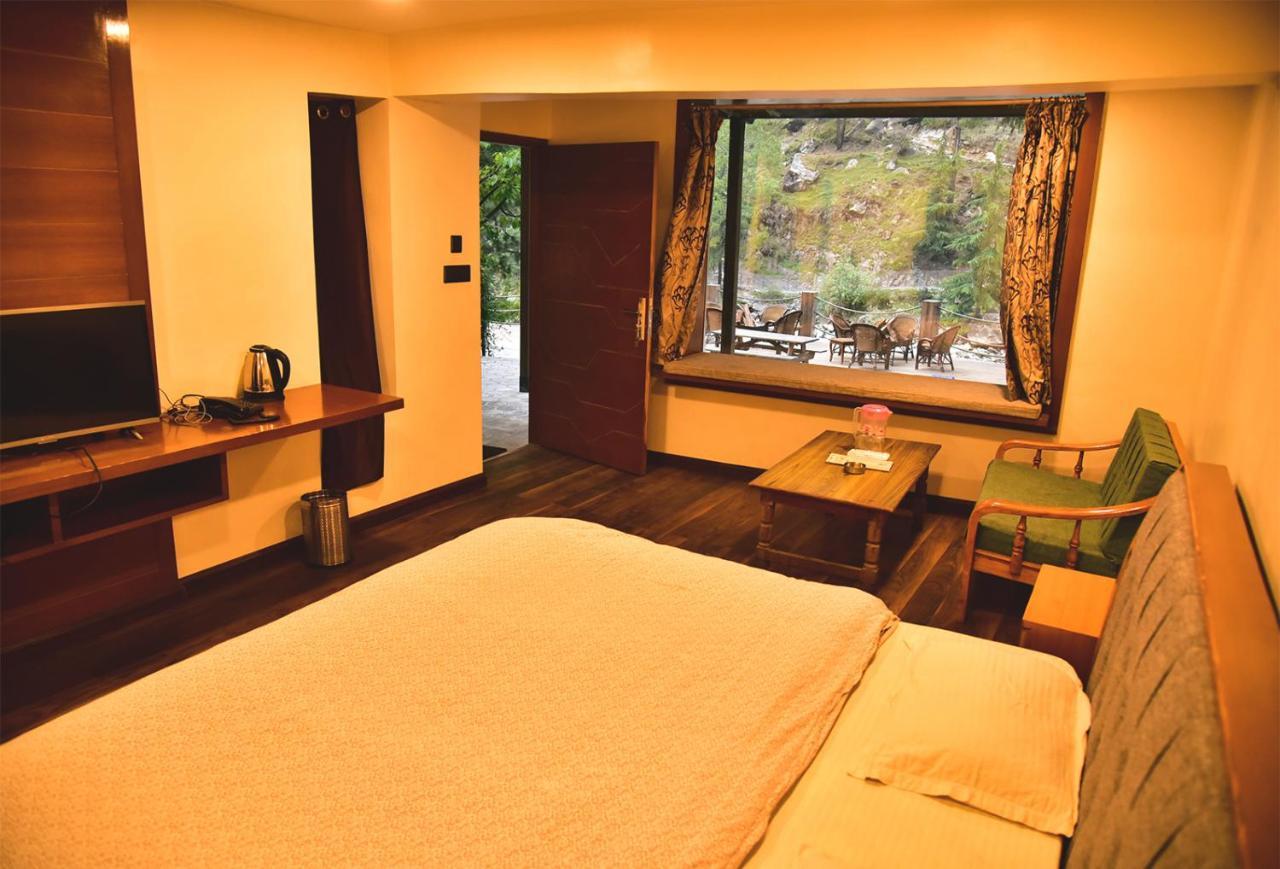 The Alpine Guest House Kasol Extérieur photo