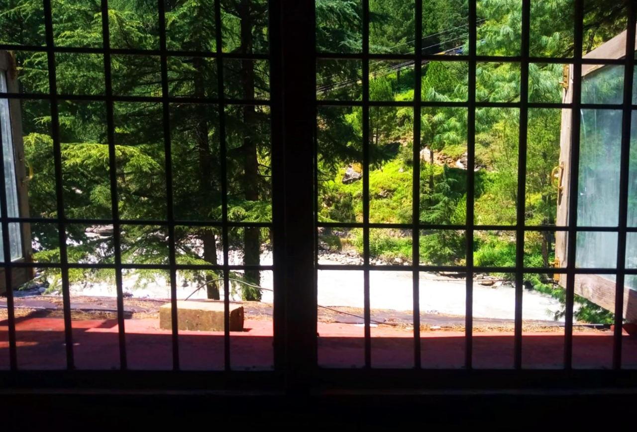 The Alpine Guest House Kasol Extérieur photo