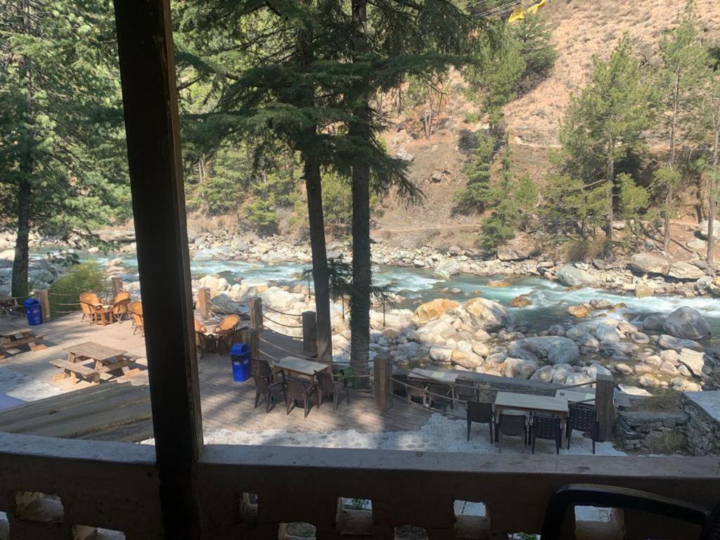 The Alpine Guest House Kasol Extérieur photo